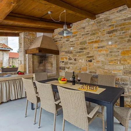 Maison d'hôtes Kristina In Burici Kanfanar